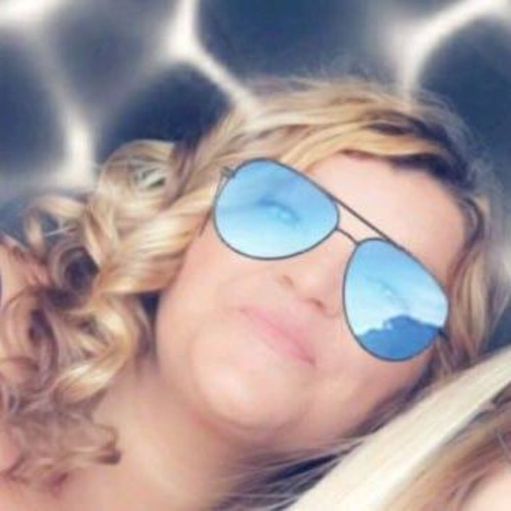 Meet your Posher, Teresa